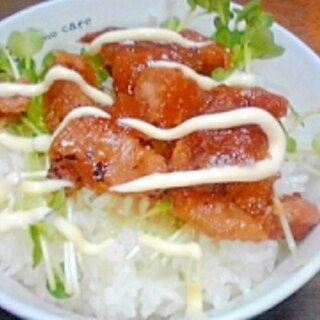 漢の「焼き鳥丼」